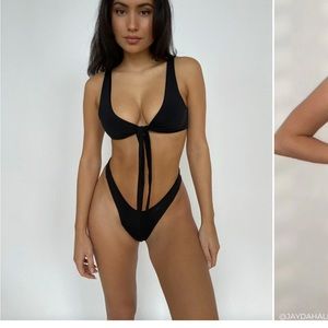 437 Kenzie Top L & Bottoms M Black